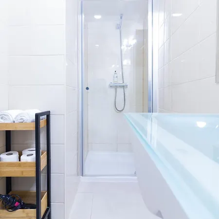 On Deluxe Apartments - Free Parking Porto Exterior photo