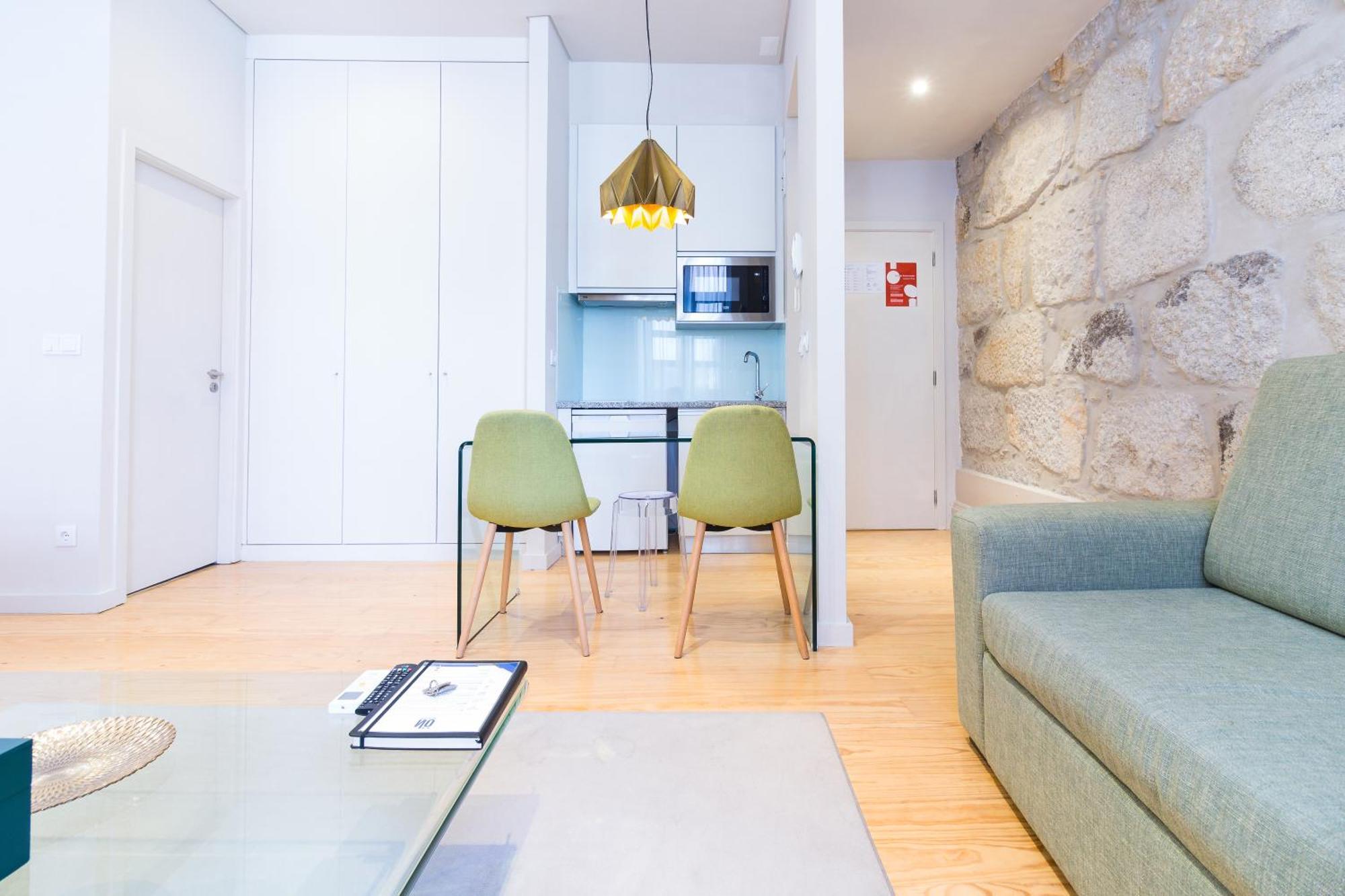 Apartment On Deluxe - Free Parking *
